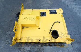 Grodź silnika for loader Volvo L180E 