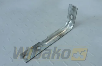 Engine mount for engine Kubota D722 