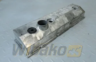 Cylinder head cover for engine Cummins B3.3 C6