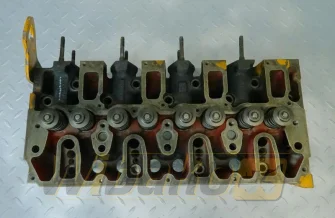 Cylinder head for engine Deutz BF4M1012 04251024R