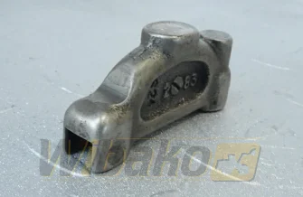 Valve bridge Deutz 04900813