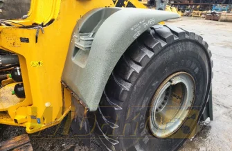Fender prawy,przód Liebherr 9841531