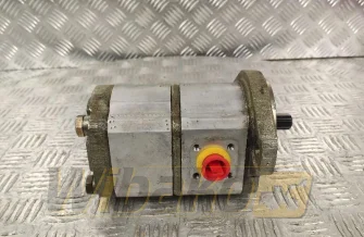 Gear pump O&K 2224970R 