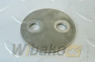 Spacer koła zębatego pośredniego for engine Kubota V3307-T 1J770-24370