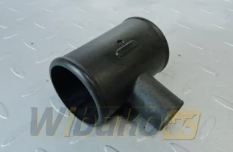 Turbocharger connector Trójnik for engine Kubota V3307-T 