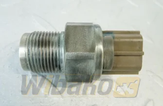 Fuel pressure sensor listwy paliwowej for engine Kubota V3307-T 