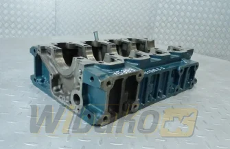 Oil pan adapter for engine Kubota V2607 1J715-01020