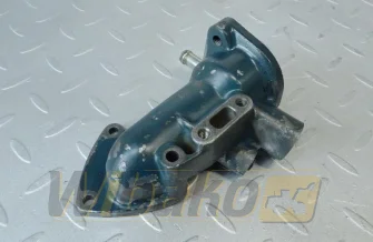 Thermostat housing for engine Kubota D902 1E051-72700
