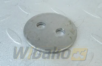 Spacer koła zębatego pośredniego for engine Kubota V3307 1G772-24373