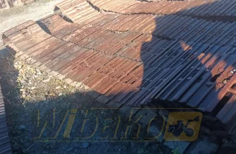 Tracks Liebherr R906 