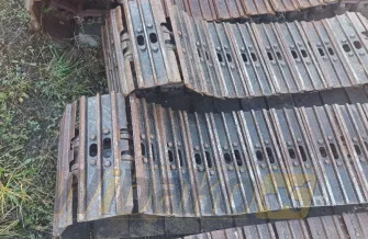 Tracks Liebherr R904C 