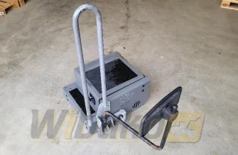 prawy,przód for excavator Liebherr LH35M 12478662