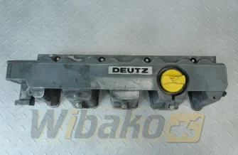 Cylinder head cover for engine Deutz TCD2013 L04 2V 04517554