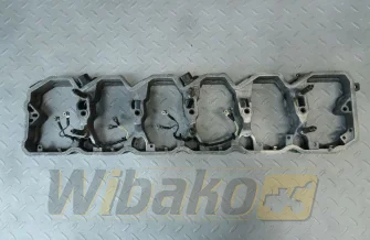 Cylinder head cover Cummins 4899235