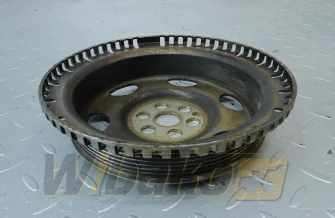 Pulley wału korbowego Iveco 4896773