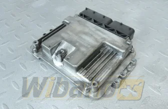 Engine computer Bosch 0281011228