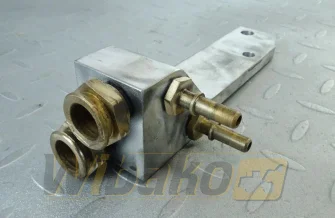 Fuel lines connector Cummins 4935799