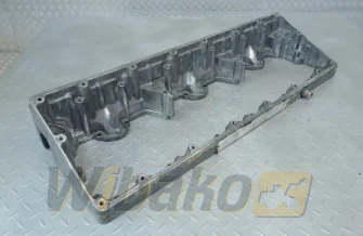 Cylinder head cover for engine Cummins M11 3098720