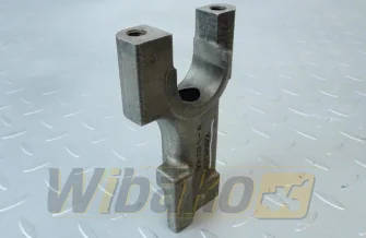 Valve lever shaft support Cummins 3079662