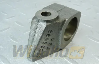 Pusher roller bracket Cummins 3895830