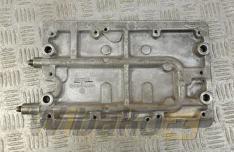 Computer mount Cummins 3335372