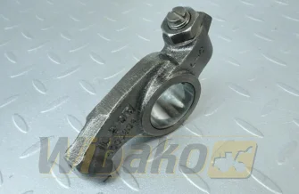 Rocker arm ssąca cyl.: 1,3,5 Cummins 4003904