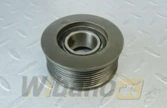Intermediate idler roller Cummins 3400883