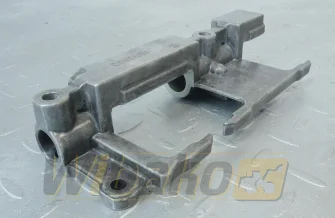Pusher roller bracket for engine Caterpillar C10 129-2882