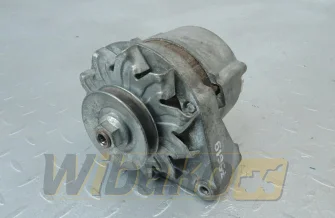 Alternator 14V, 33A Iskra AAG1328 11.201.372