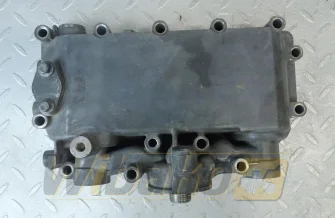 Oil cooler housing Deutz 04300619