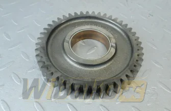 Intermediate gear for engine Man D2066 51.11305-3010