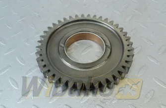 Intermediate gear for engine Man D2066 51.04505-3065