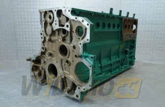 Crankcase for engine Deutz TCD2013 L06 2V 04294187