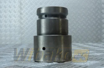 Idler pin Deutz 04225956