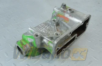 Thermostat housing for engine Deutz 1015 04222142