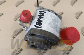 Gear pump BOSCH 1518222308 