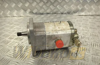 Gear pump NN 4532135 100202080