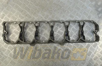 Valve cover Cummins 3975943
