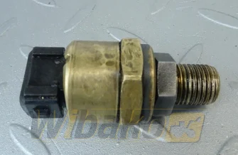 Oil pressure sensor M14x22, 3x pin Deutz 04199552