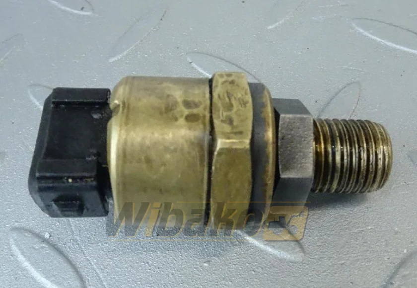 Oil pressure sensor M14x22, 3x pin Deutz 04199552 – used
