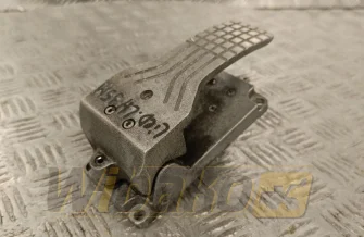 Pedal Liebherr LH35M – used (2)
