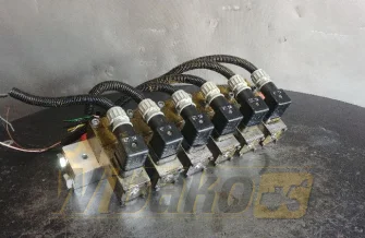 Distributor Volvo L180 