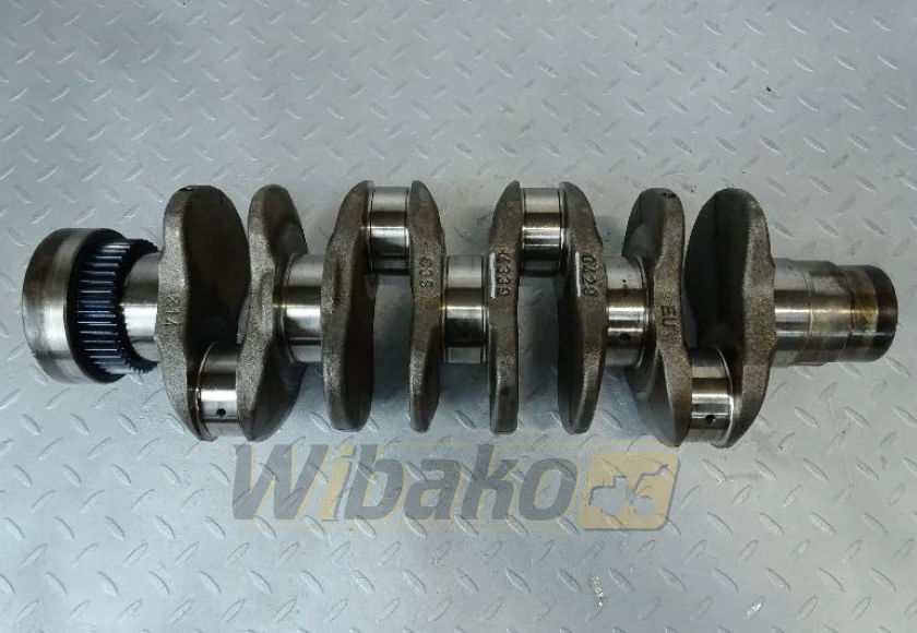Crankshaft Deutz 04502706 – used