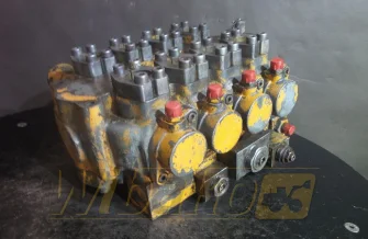 Distributor Liebherr M/4 