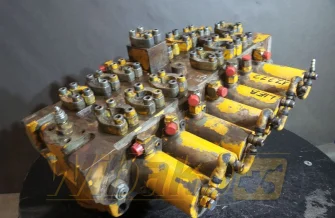 Distributor Rexroth M8-1001-04/7M8-22VH 509483/4