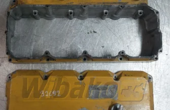 Pokrywa zaworowa z obudową Caterpillar 3114 7W7582