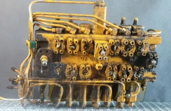 Distributor Liebherr R942 L 567790/1