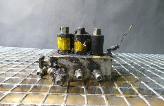 Valves set Komatsu PC210LC-5 E-3
