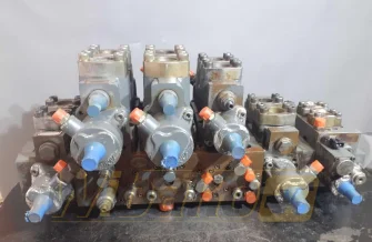 Distributor Liebherr R914 