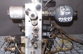 Valves set Liebherr OF7428A E-6